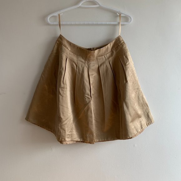 Club Monaco Gold Box Pleated Skirt sz 4 - Picture 1 of 3